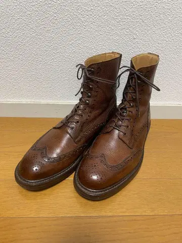 크로켓 앤 존스 Islay 7.5E 브라운