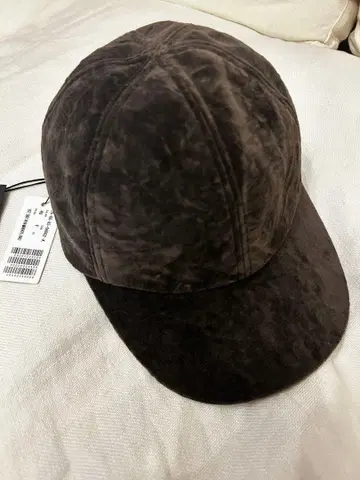 ENTWURFEIN LENKA 캡 브라운