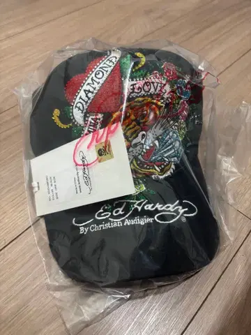 찬미나 AOD3 CHANMINA EdHardy LIMITED 캡