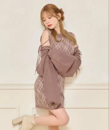 apres jour 레이어드 스타일 니트 원피스 스모크 핑크