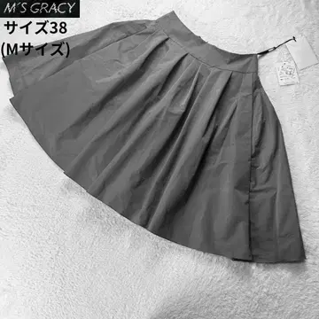 엠즈 그레이시 택 포함 미사용 새상품 플레어 스커트 그레이 사이즈 38