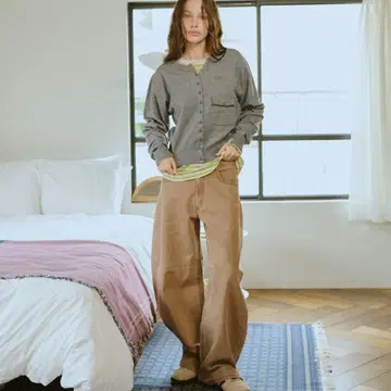 커먼 갈 프로덕츠 후쿠라미 팬츠