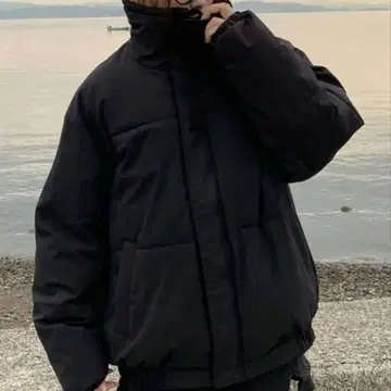 블랙 다운 자켓 picsas