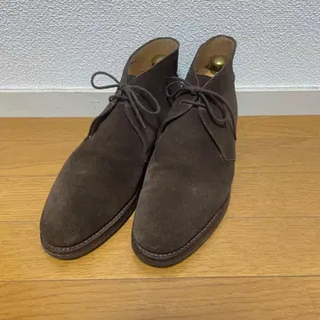 크로켓 앤 존스 Chertsey 8E 스웨이드 처카 부츠