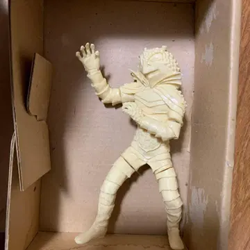 카이요도 1/15 가면라이더 차고 키트 엘리트 괴인 잔지오