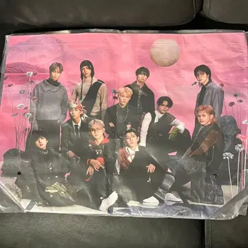 INI NEWYEAR 109 POPUP STORE 리유저블 토트백