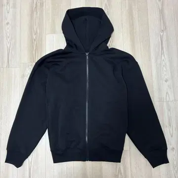 [새상품급] 유니클로 블랙 풀 집업 후드티 L 사이즈