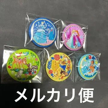 Disney Characters 자수 캔뱃지 비스킷 5세트