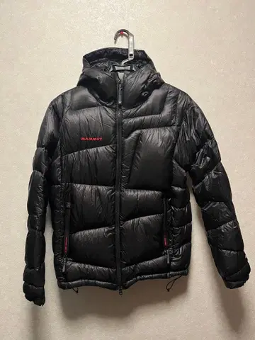 MAMMUT 다운 자켓