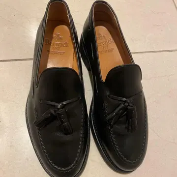 Berwick 태슬 로퍼 26cm