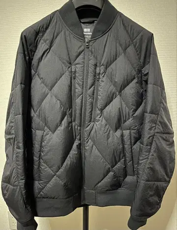 유니클로 화이트 마운티니어링 하이브리드 다운 블랙 L