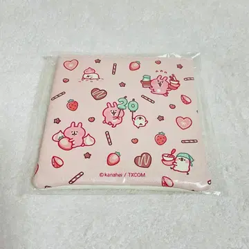 카나헤이의 작은 동물 20주년 스퀘어 파우치 피스케와 토끼