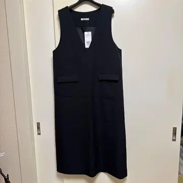 미사용 새상품 Opaque.CLIP 블랙 V넥 원피스 M