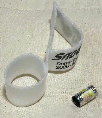 SnowMan ON 낙하물 은색 테이프