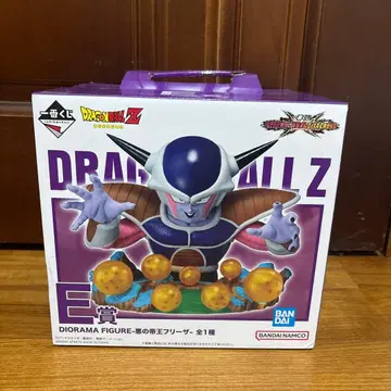 드래곤볼 Z E상 프리저 피규어