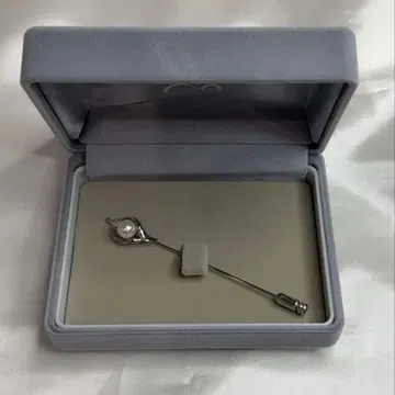 펄 장식 핀 브로치 약 8cm