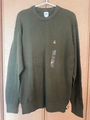 GAP 올리브 스웨터 M 사이즈