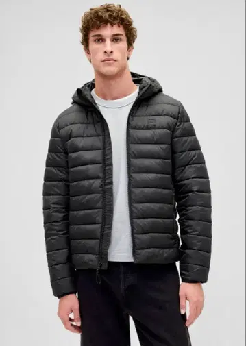 GAP 블랙 후드 부착 퍼퍼 자켓 S 새상품