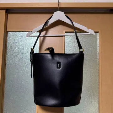 ZARA 자라 버킷 토트백