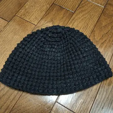 jan jan van essche beanie M