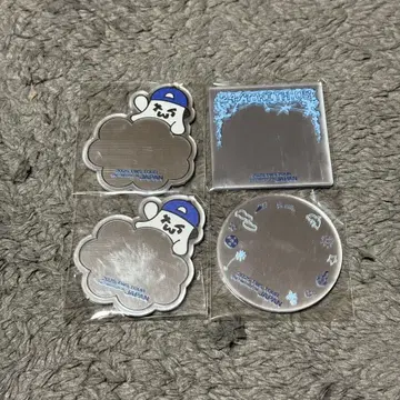 TWS 거울 캡슐 토이