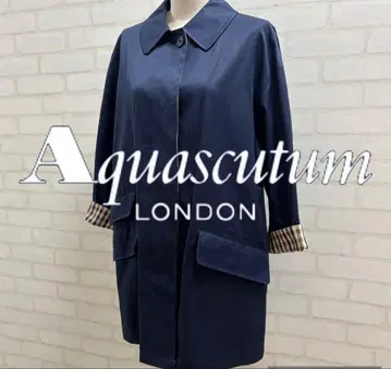 새상품급 Aquascutum 네이비 트렌치코트 영국제