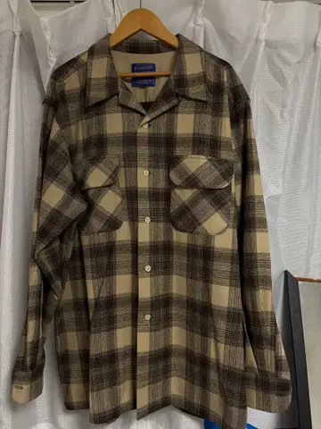 체크 무늬 긴팔 셔츠 베이지 브라운