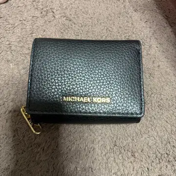 MICHAEL KORS 블랙 3단 폴더형 지갑