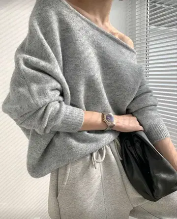 비대칭 니트 그레이