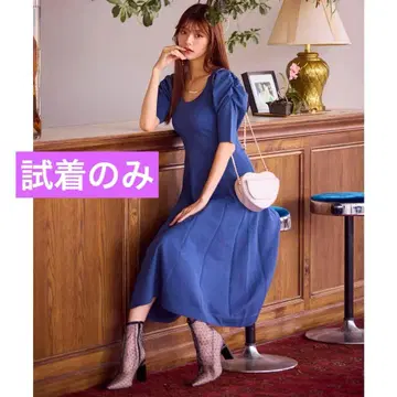 시착만 한 상품 ROYAL PARTY 파워숄더 볼레로 부착 플레어 원피스