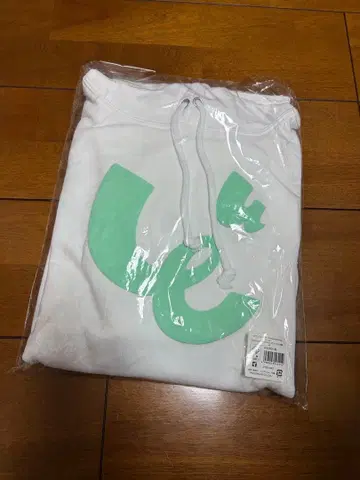 미개봉 새상품 히프노시스 마이크 도츠이타레 혼포 후드티