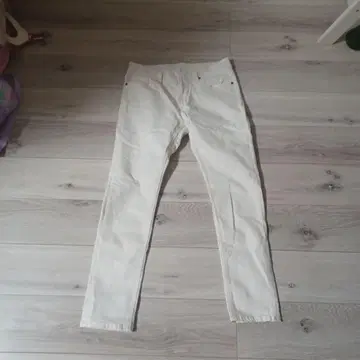 화이트 데님 팬츠 골드 지퍼