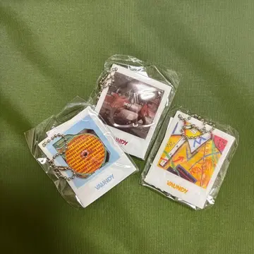 VAUNDAY 캡슐 토이 3종