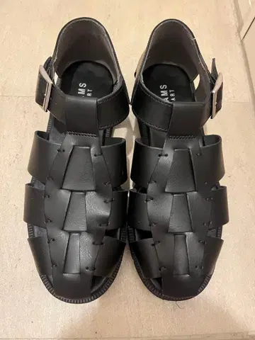 BEAMS HEART 구르카 샌들