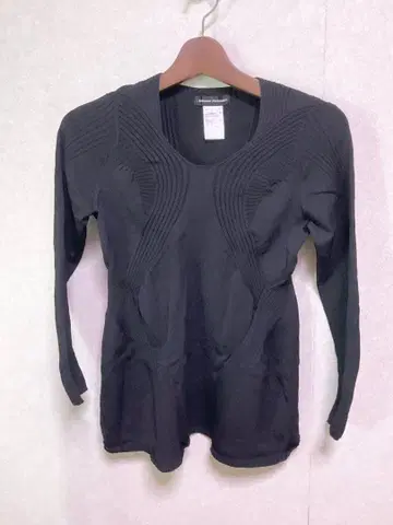 HIROKO KOSHINO 센터 (7-58)