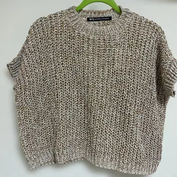 NICO. 반팔 니트 베이지 계열 뜨개질 디자인