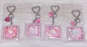 [미사용 새상품] 산리오 시크릿 CD풍 키링 4개