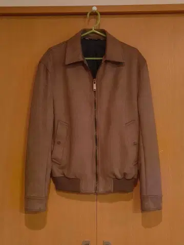 ZARA 브라운 스웨이드 느낌 봄버 자켓 S 사이즈