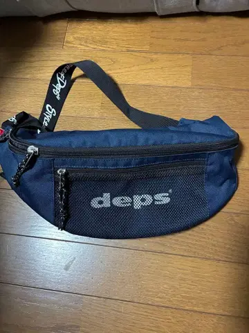 뎁스 바디백 네이비 퍼니팩 뎁스