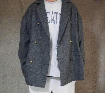 Revo. 헤링본 트위드 더블 테일러드 자켓