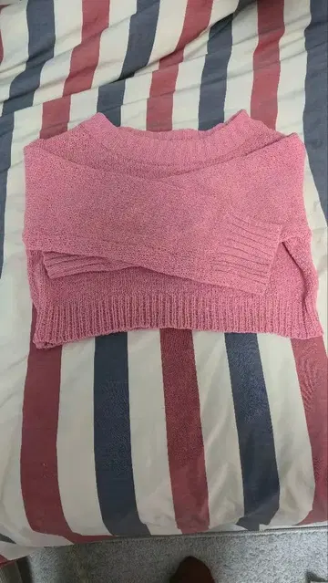 EMODA 핑크 긴팔 니트 스웨터