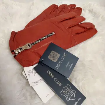 새상품 택 포함 DEMI CLUB 램 가죽 그로브 장갑