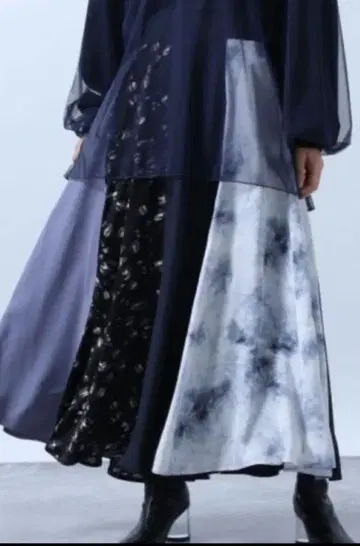 HARE MIX 플레어 스커트