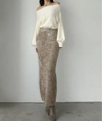 Louere 샤기 니트 펜슬 스커트