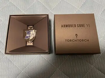 아머드 코어 6 엠블럼 펜던트: V.IV 러스티 블랙 Ver