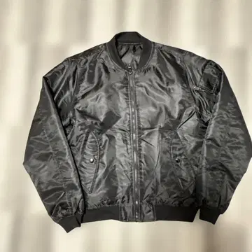 블랙 MA-1 플라이트 자켓