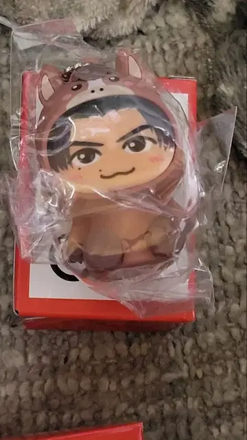 EXILE TETSUYA 인형옷 키링 2