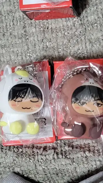 EXILE 세카이 인형옷 키링 2종 세트