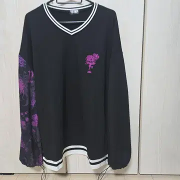 니어 클로징 피안화 디자인 상의