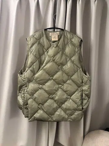 [ REMI RELIEF ] 퀼팅 다운 베스트